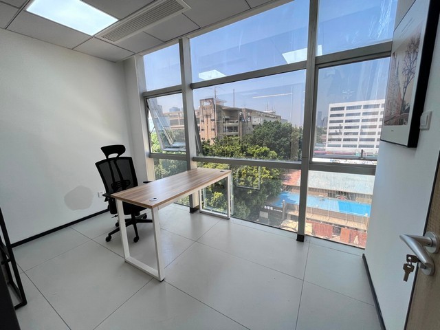 北京羽毛球发球机销售厂家